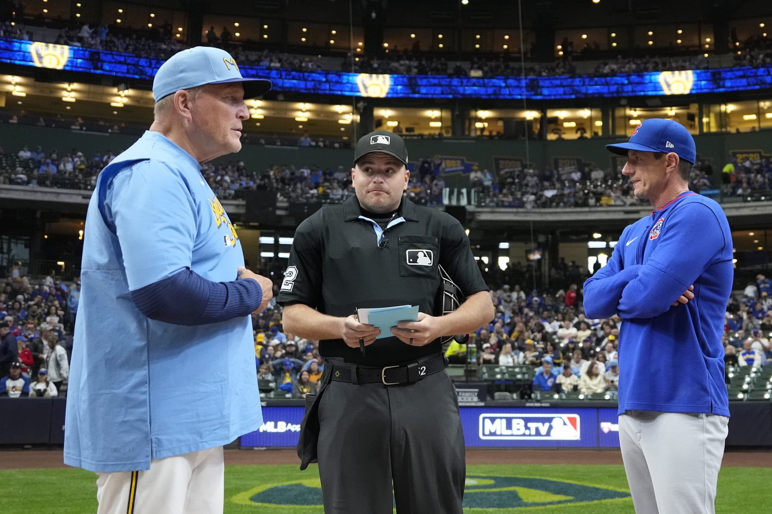 Brewers’ Murphy and Cubs’ Counsell say they’ve remained friends even while managing division rivals