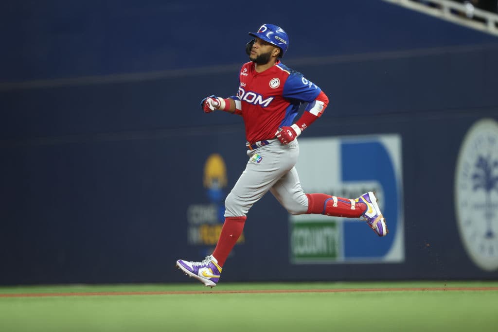 Robinson Cano Continues To Dominate LIDOM