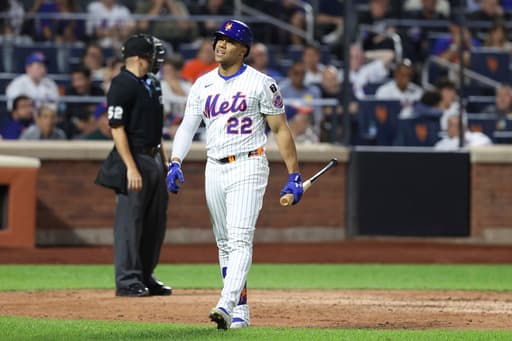 Mets make 3 costly errors and allow 5 unearned runs in sloppy 7-4 loss to Marlins