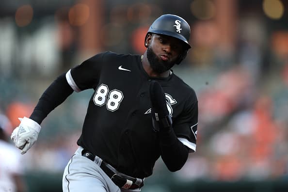 White Sox OF Luis Robert Will Be Key To Cuba’s Outfield at World Baseball Classic