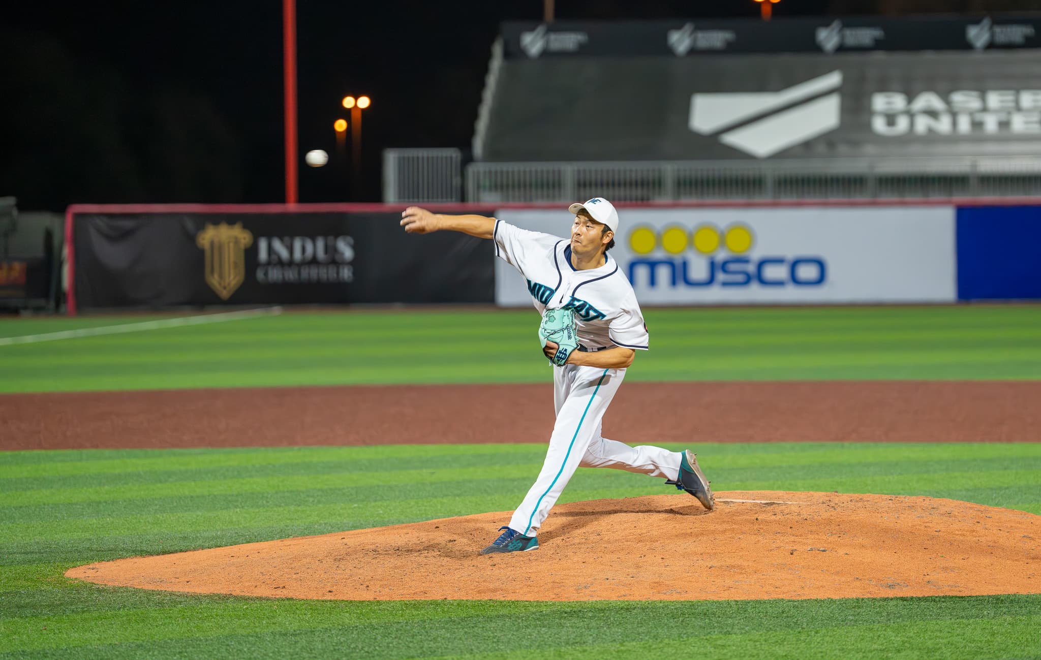 Baseball United: Utilizing Unique Rules, Mid East Falcons Take Game 2 Of United Series 5-1