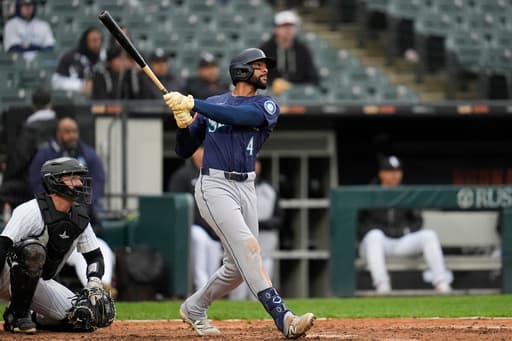 Taveras’ 2-run homer in the 8th inning lifts Mariners to a 6-5 win over the White Sox