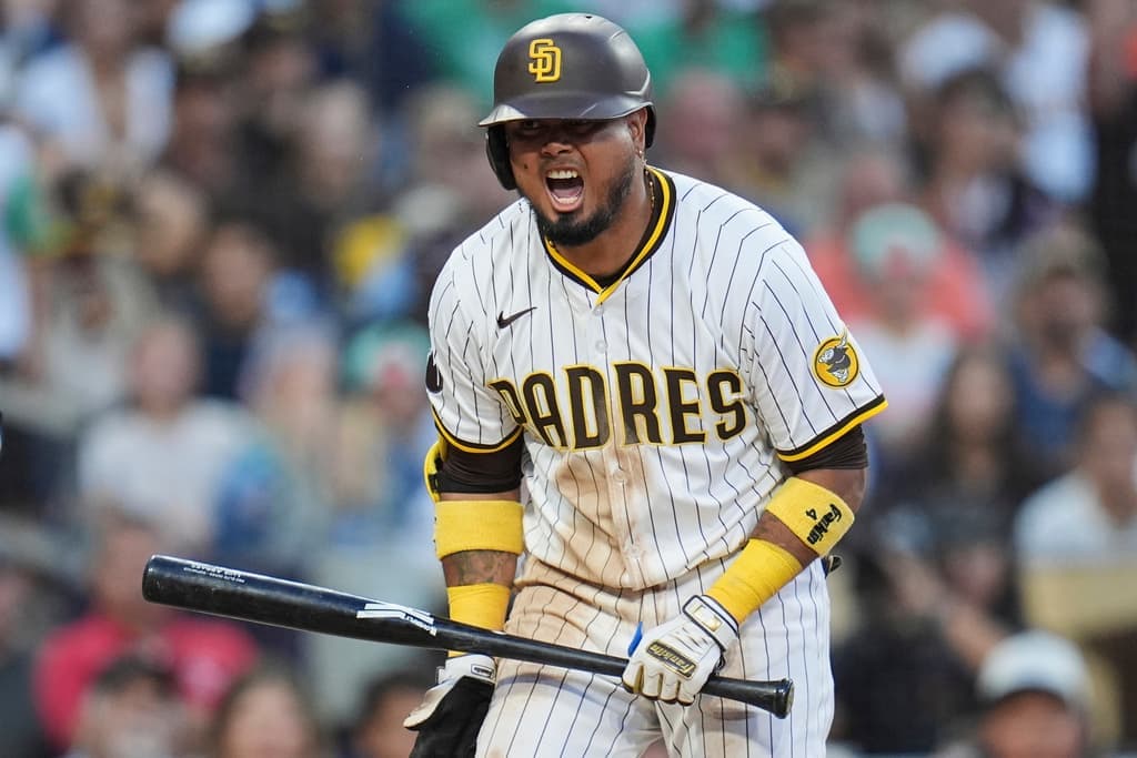 Title: Orioles Padres Baseball Image ID: 25245069135346 Article: San Diego Padres' Luis Arraez yells after striking out in the ninth inning to end the baseball game against the Baltimore Orioles Monday, Sept. 1, 2025, in San Diego. The Orioles won, 4-3. (AP Photo/Gregory Bull)