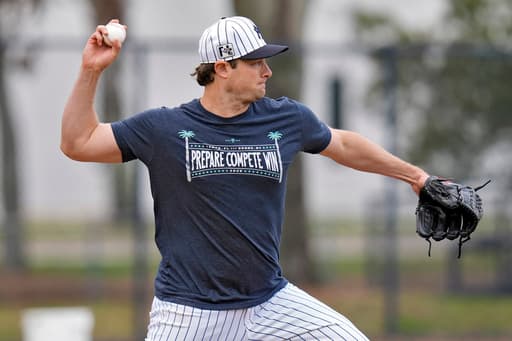 Yankees ace Gerrit Cole makes 20 throws off flat ground as he recovers from Tommy John surgery