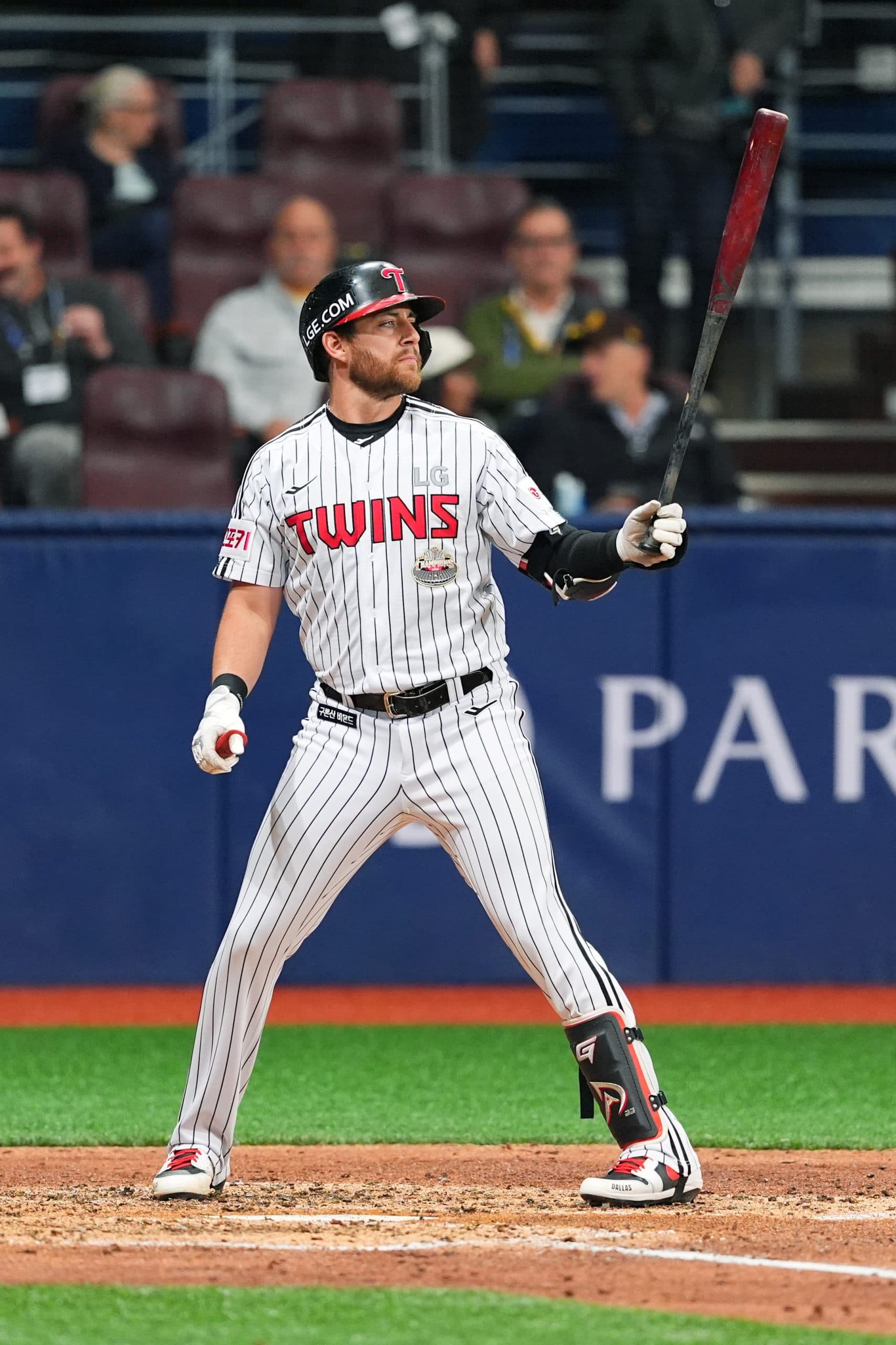 KBO: Homers, Dominant Relief Lead LG Twins To Game Three Victory 