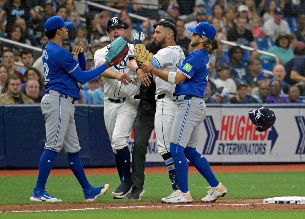 Benches clear during Blue Jays-Rays game after Cabrera, Caballero exchange words