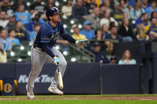 Fortes’ tiebreaking double in 9th gives Rays 3-2 win over Brewers