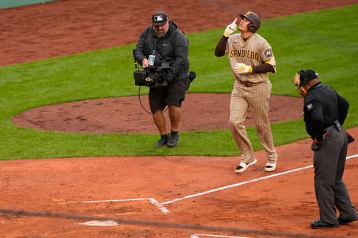 Kick-save and a beauty: Manny Machado’s well-timed kick helps Padres rally to win in Boston