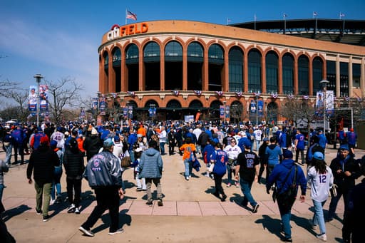 Winter weather forecasts force Mets, Guardians and White Sox to move up Tuesday starts to afternoon