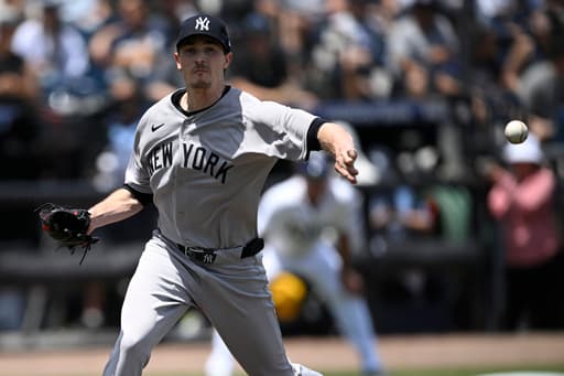 Max Fried loses no-hit bid in 8th inning on scoring change, Yankees beat Rays 4-0