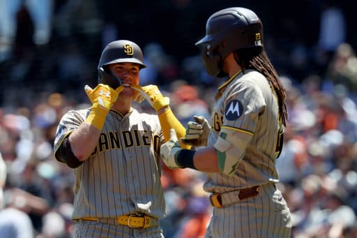 Ty France’s 2-run triple leads Padres over Giants 5-1