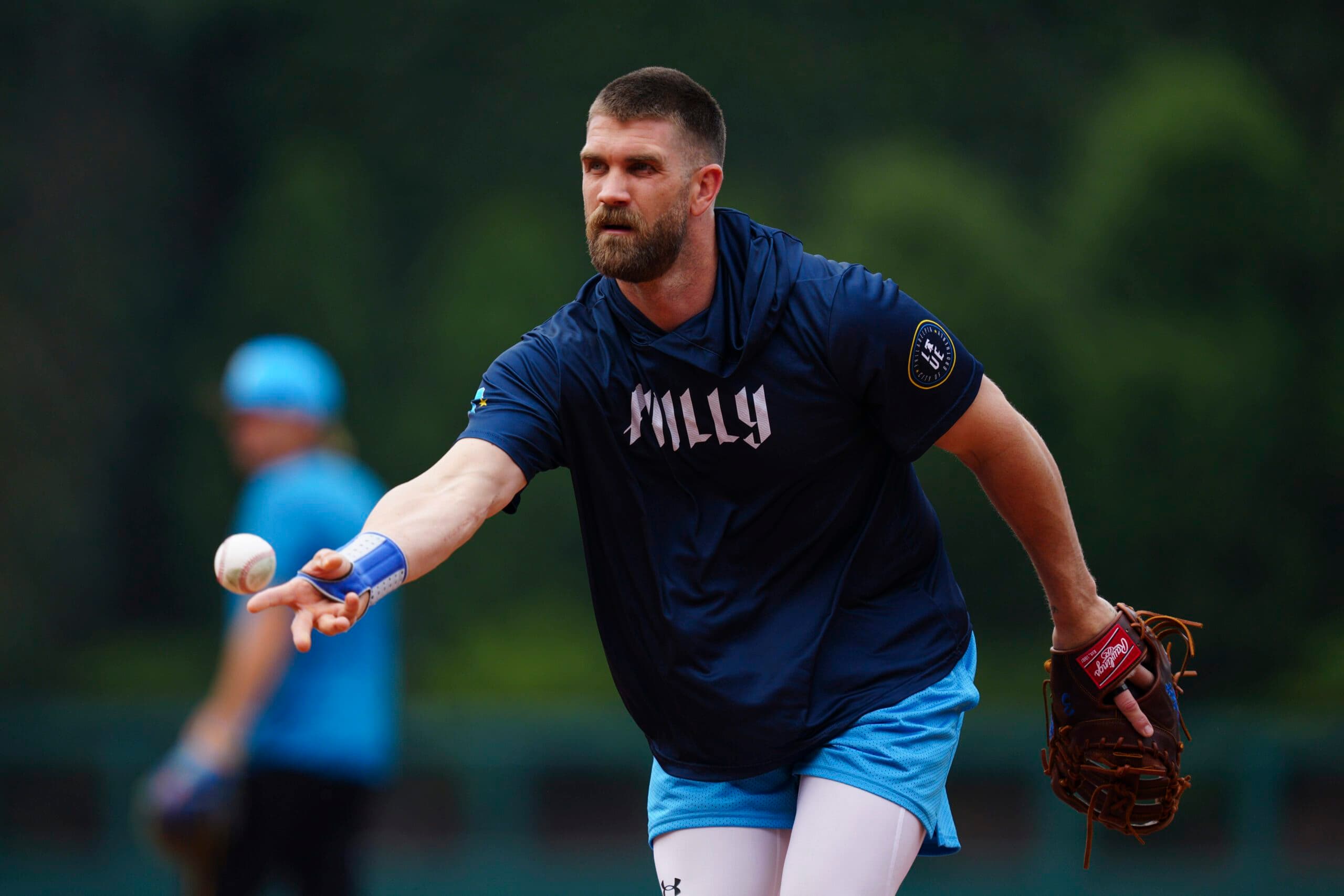 Phillies slugger Bryce Harper faces live pitching as he nears return from wrist injury