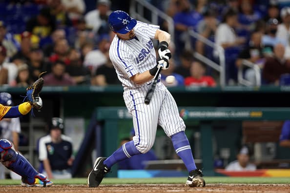 Journeyman MLB Catcher Ryan Lavarnway Retires After 18 Pro Seasons