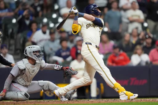 Yelich’s grand slam in the 10th inning lifts Brewers to 5-1 win over the Red Sox