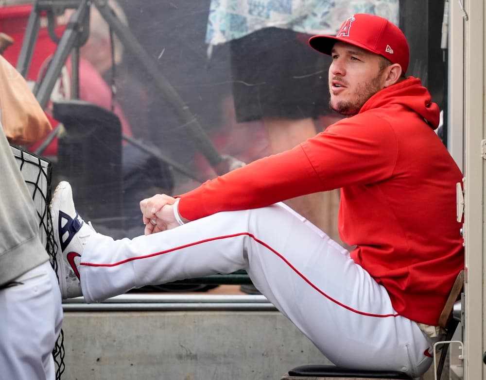 Mike Trout Gets Good News After MRI on Left Knee, Timeline for Return Unclear