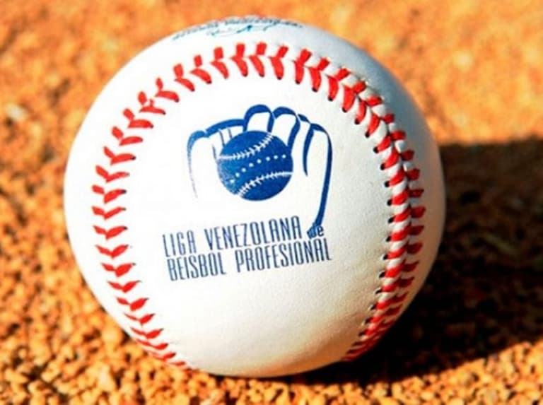 First All-Female Broadcast Production Team For Canal TELEVEN In Liga Venezolana de Beisbol Profesional & Venezuela Baseball History With Leones del Caracas Playing On The Road Against Cardenales de Lara In Baraquisemeto On Saturday 