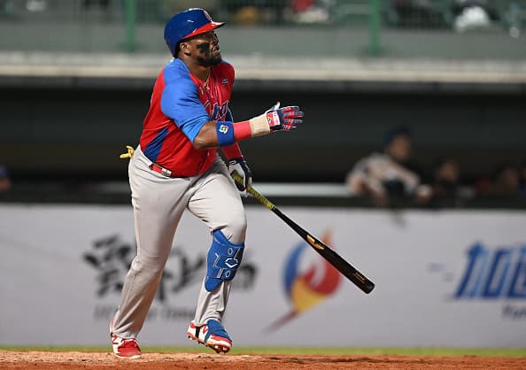 Cuban 1B/OF Yadir Drake Will Play For Aguilas Cibaenas in LIDOM This Winter
