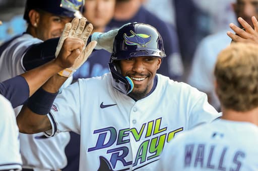 Williams blows 4-run lead in 9th, Rays beat Yankees 10-8 on Aranda’s 2-run homer in 10th