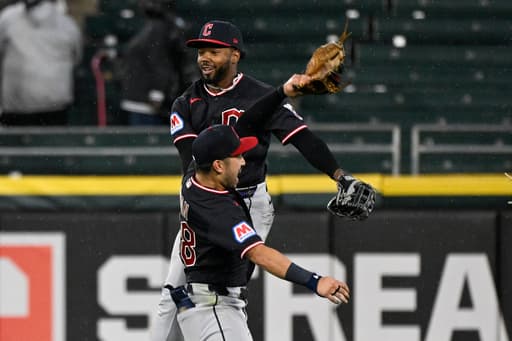 Khalil Watson drives in 3 runs, Guardians beat White Sox 4-3 in 10 innings to avoid sweep