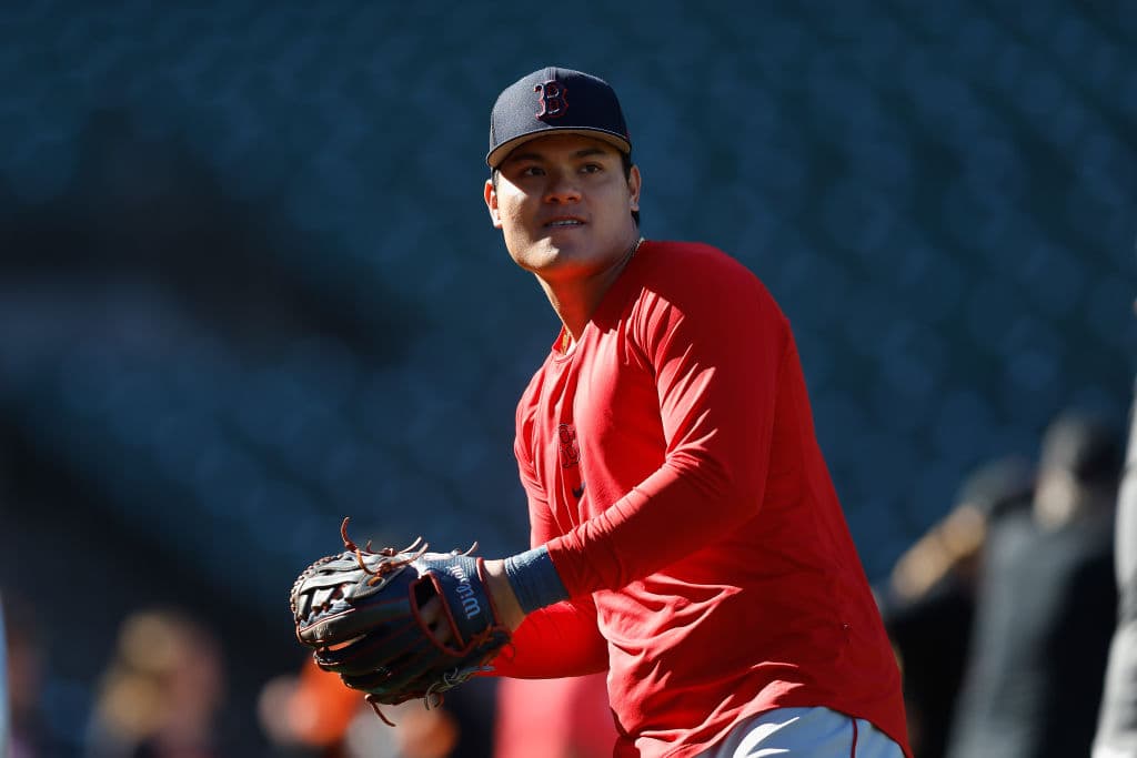 MLB: Tampa Bay Rays Sign Taiwanese IF Yu Chang to Minor League Deal With Camp Invite