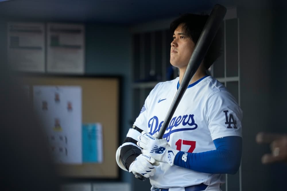 Ohtani gifts Roberts a toy Porsche before breaking club mark for most HRs by a Japanese-born player
