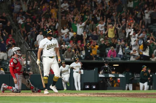 Kurtz hits 493-foot grand slam, longest MLB homer this season, as Athletics beat Reds 11-5