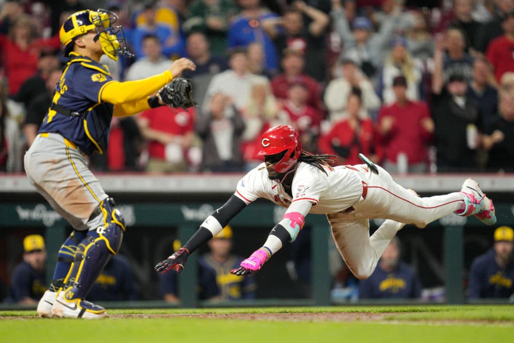 Elly De La Cruz Has Two-Way Two-Homer Night; First For a Red in 42 Years