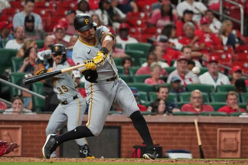 Pham’s two-run single lifts Pirates over Cardinals 2-1