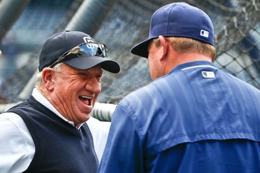 Randy Jones, the San Diego Padres’ first Cy Young Award winner, dies at 75