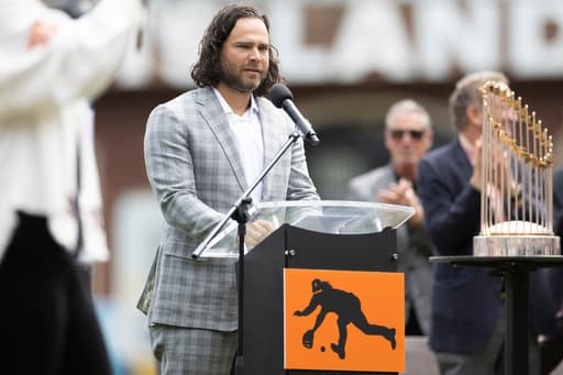 Giants pay tribute to longtime shortstop on Brandon Crawford Celebration Day