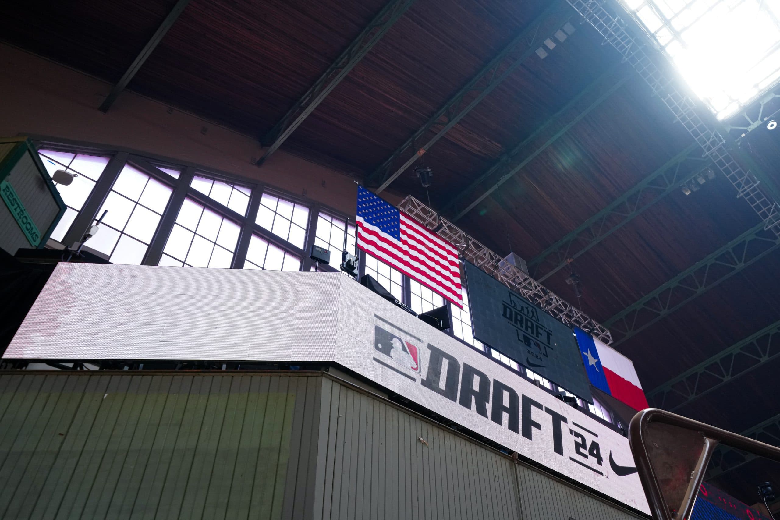 Two International Player Picked in Rounds 5 and 6 of MLB Draft