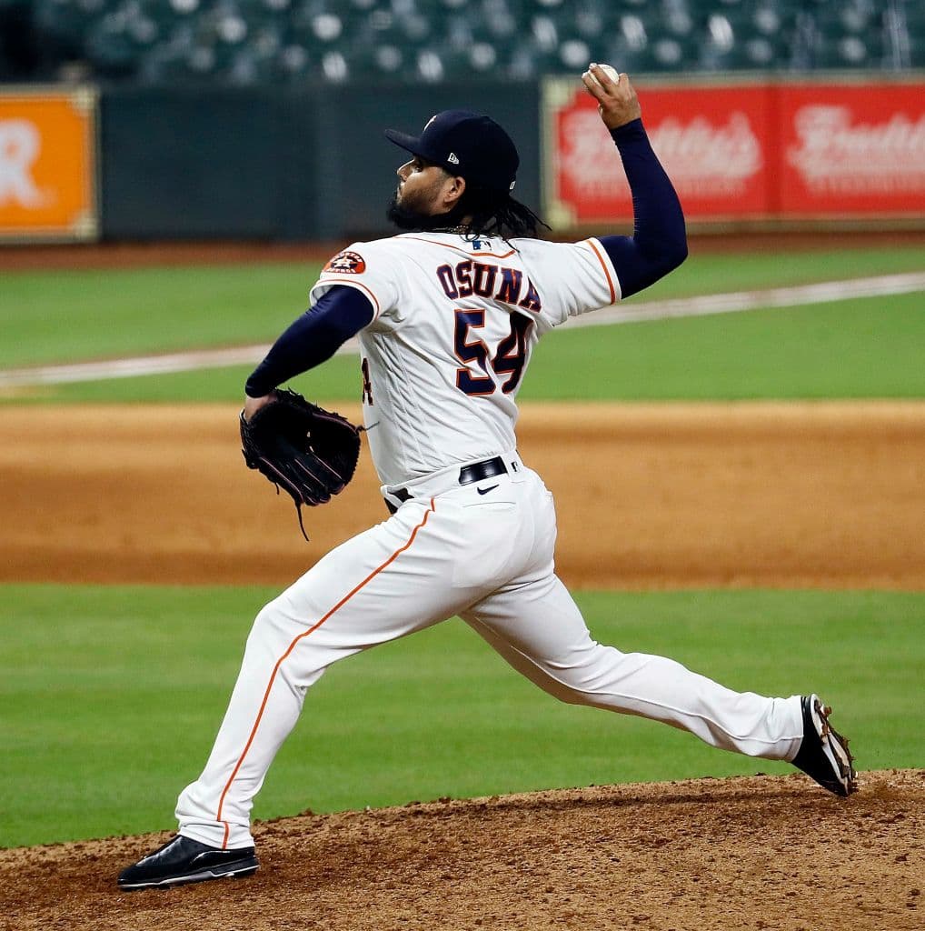 NPB: Hawks Give Roberto Osuna a Record Four-Year Deal to Return