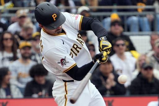 Reynolds, Keller lift Pirates to 6-3 win over Rays