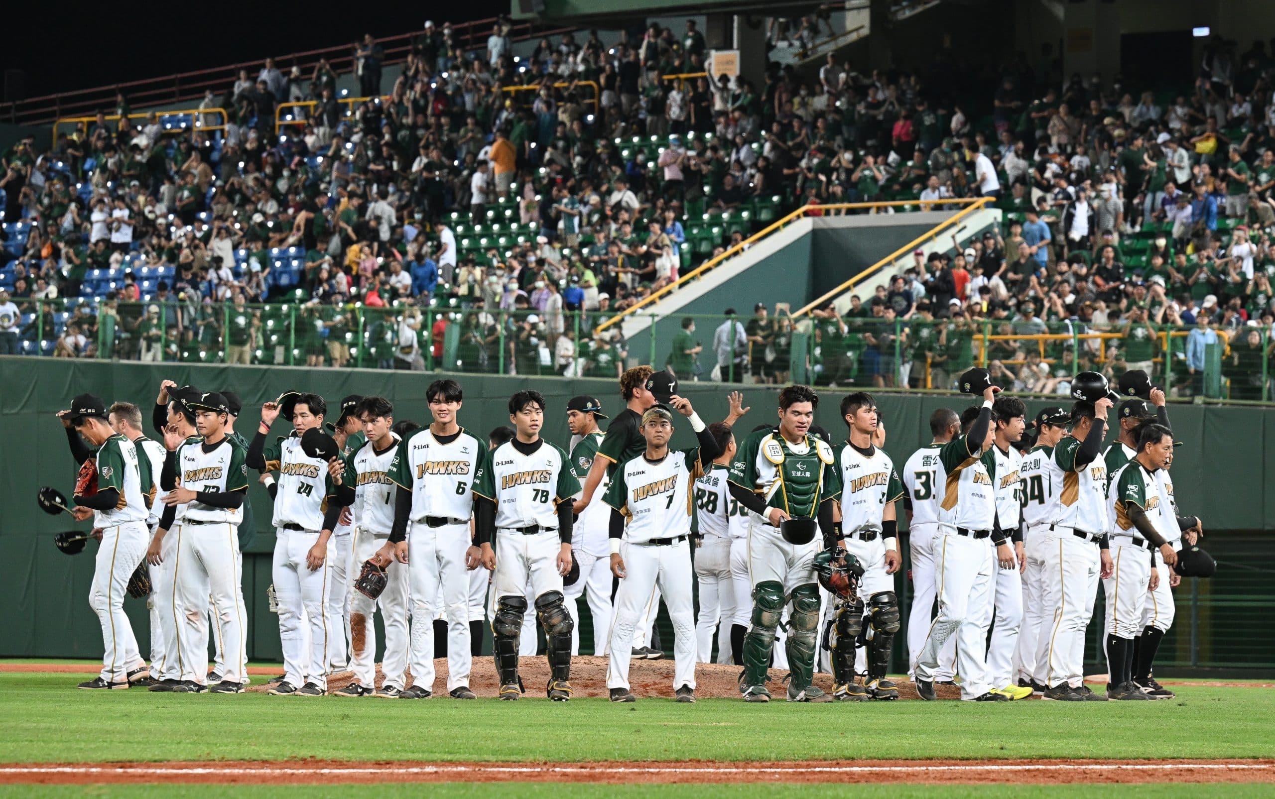 Kazumasa Yoshida Signs With TSG Hawks of the CPBL