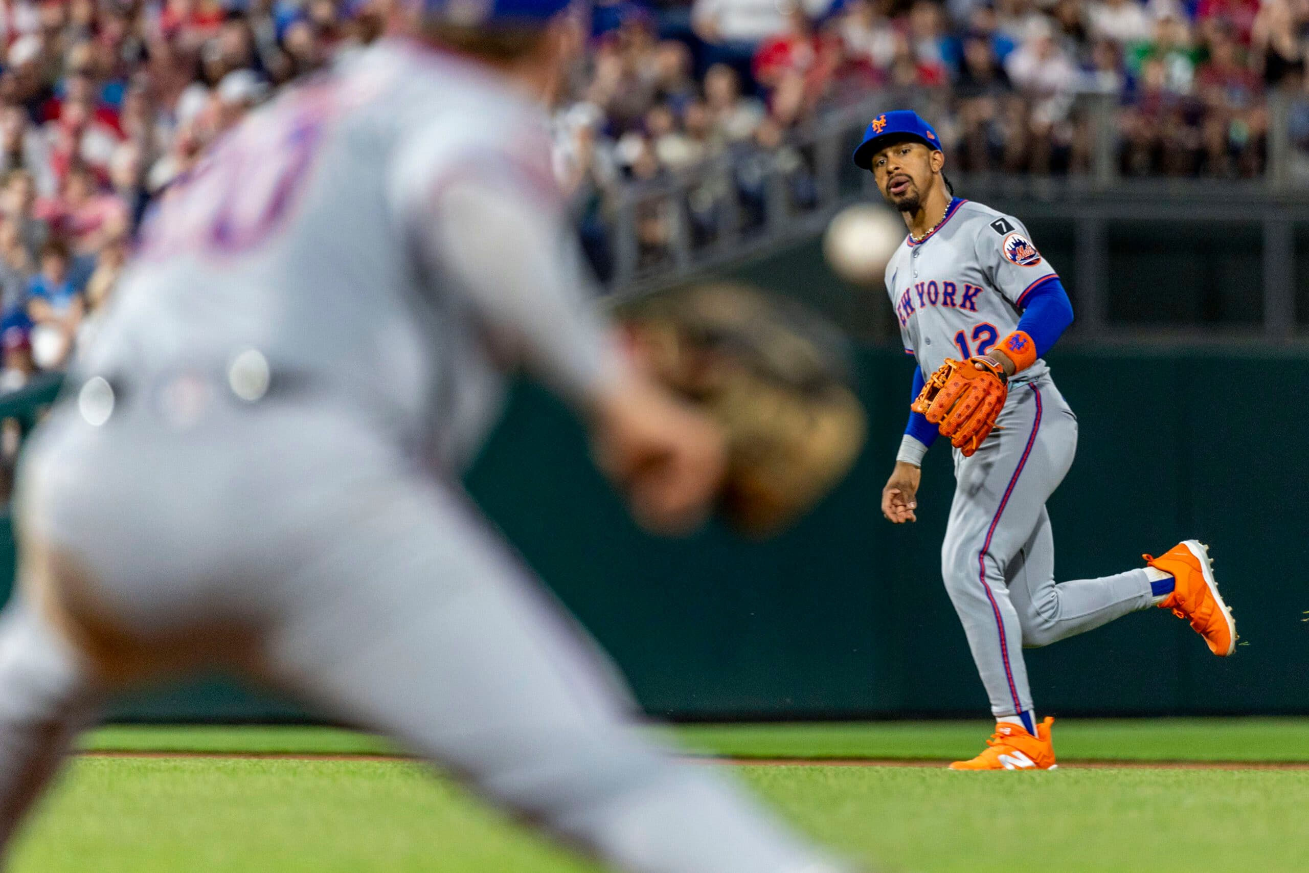 Mets aim to break 4-game road skid, play the Phillies