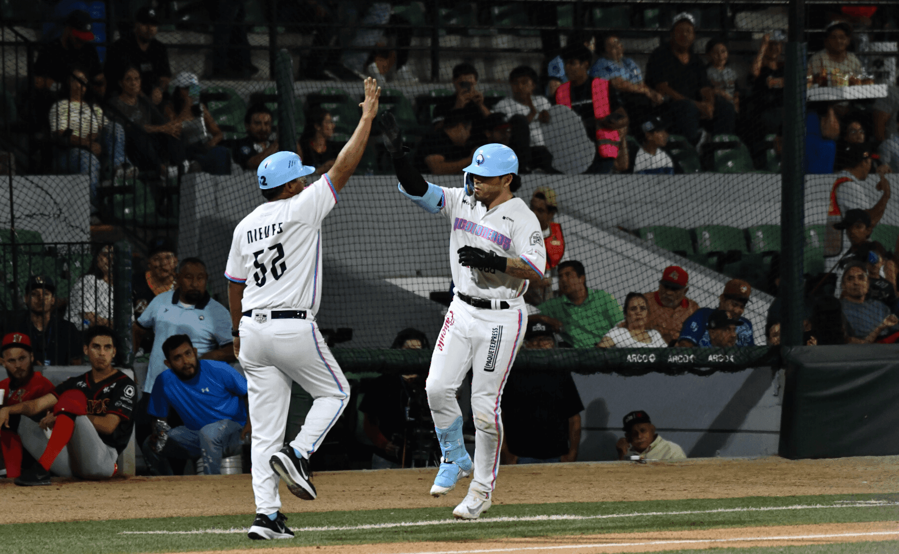 Leo Heras HR