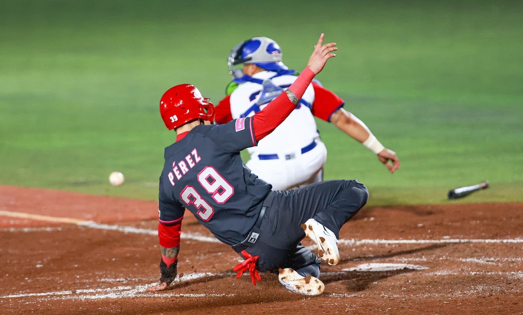 Mexico Wins First Premier12 Game, 7-5, Over Puerto Rico 