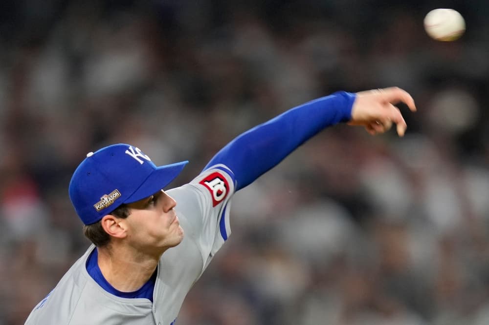 Royals pitcher Cole Ragans warms up for Yankees by playing catch in Central Park