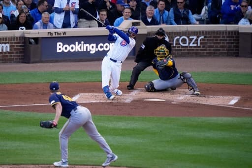 Michael Busch hits another leadoff homer for the Cubs in NL Division Series against the Brewers