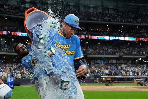 Brewers hold off skidding Mets 3-2 for 7th straight win thanks to Perkins’ throw