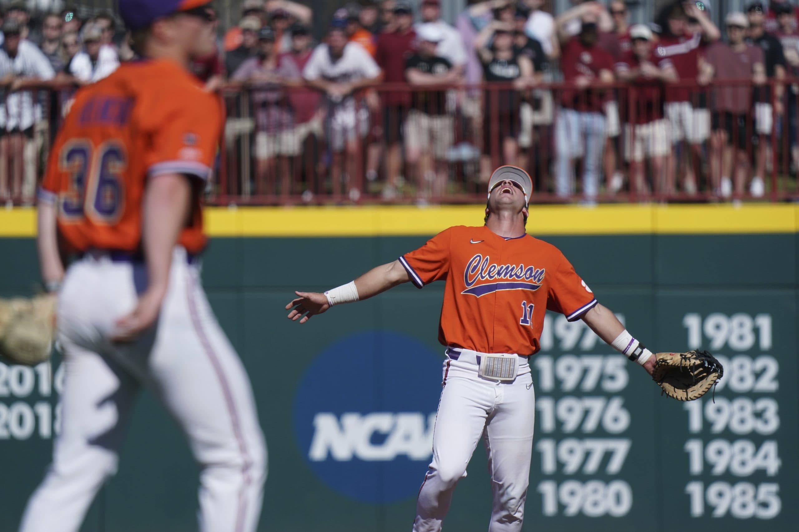 Clemson and South Carolina to Face Off in Rivalry Matchup