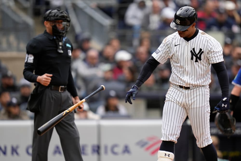 Juan Soto soaks in fan fervor during pinstripes debut, winds up flinging bat and helmet