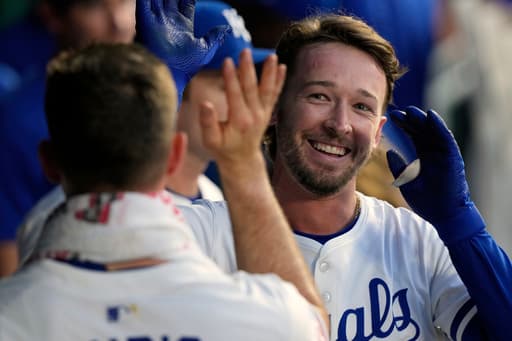 Fermin hits winning single in 11th inning, Royals beat Rockies 4-3 and drop Colorado to 4-18