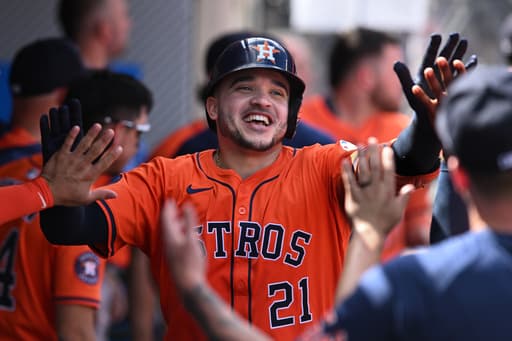 Astros hit four homers in season-ending 6-2 win over Angels