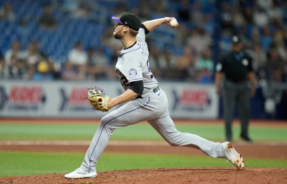 Rockies reliever Daniel Bard will have surgery to repair a torn meniscus in left knee