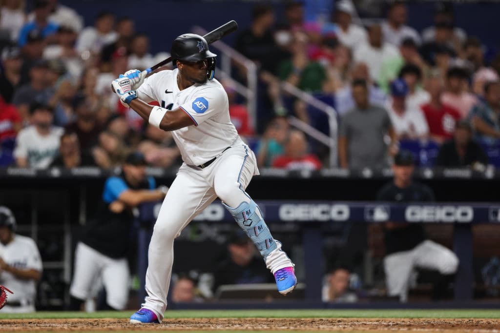 Angels acquire slugger Jorge Soler from Braves for starting pitcher Griffin Canning