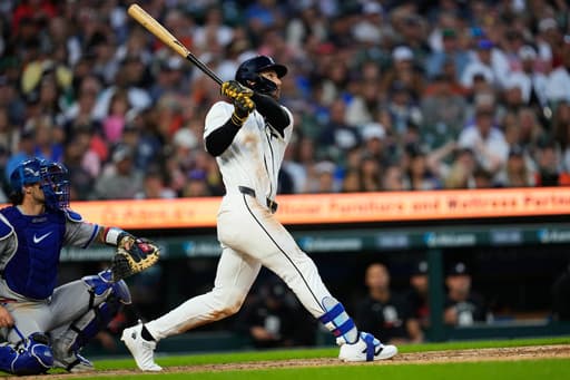 Outman has 3-run homer and Dingler the go-ahead RBI to lift surging Tigers to 4-3 win over Royals