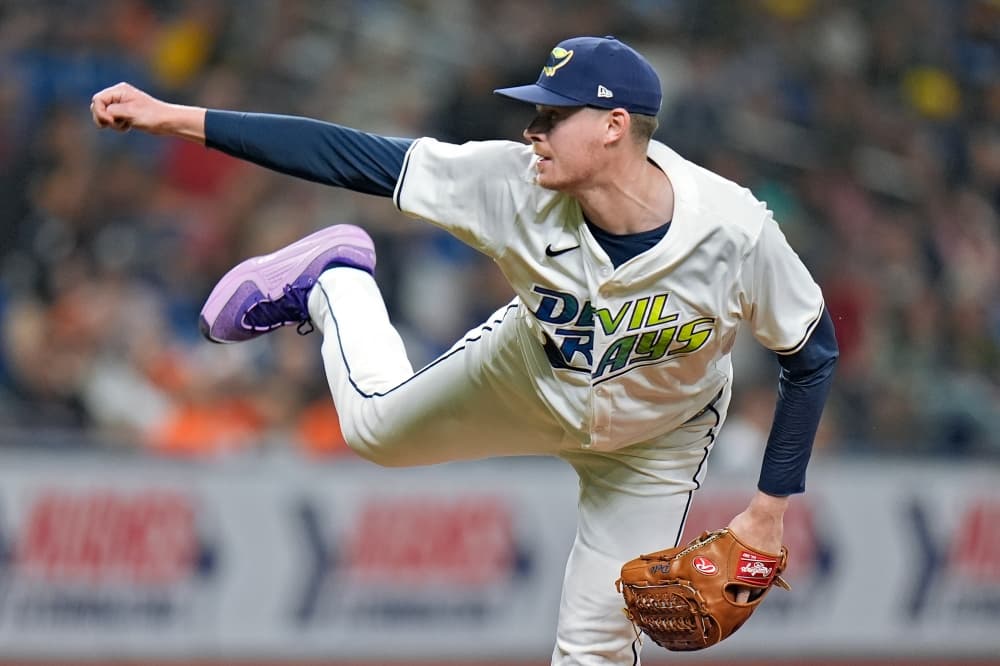 Rays place struggling closer Pete Fairbanks on injured list with nerve-related issues