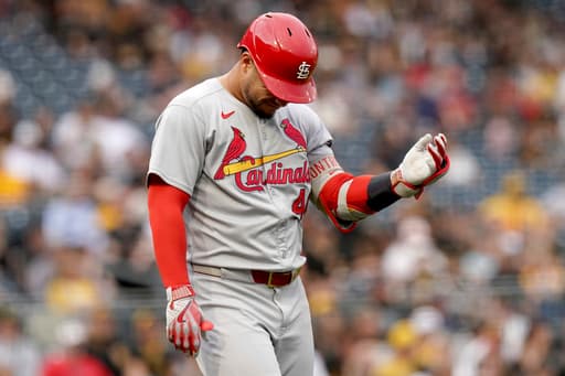 Willson Contreras, Nolan Arenado not in Cardinals’ lineup against Pirates