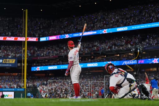 Schwarber advances in Home Run Derby, along with Contreras, Walker, Caminero
